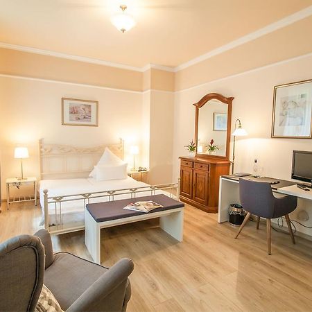 Hofgut Dippelshof Hotel- Und Restaurant Kg Mühltal Eksteriør billede